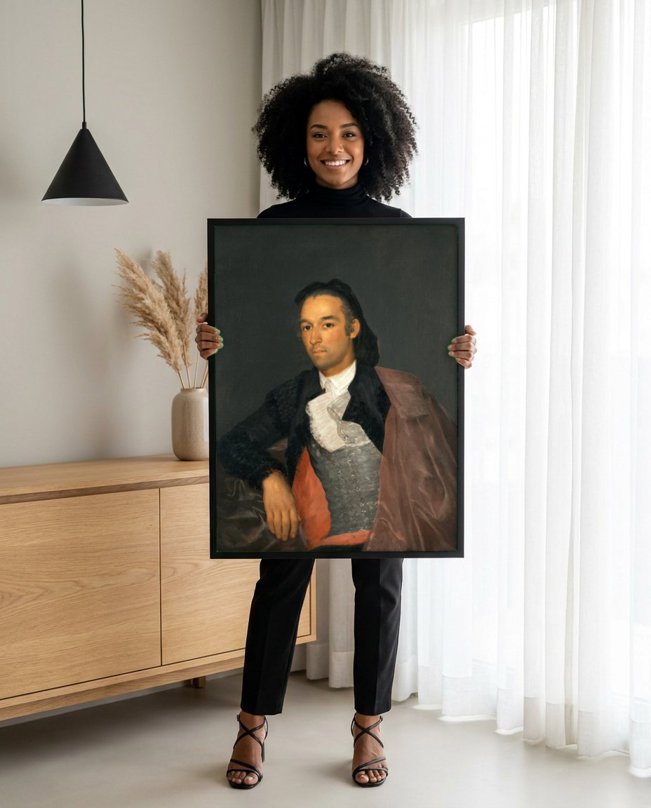 Quadro Decorativo Retrato de Martin Zapater - Goya | modelo apresentando o quadro emoldurado