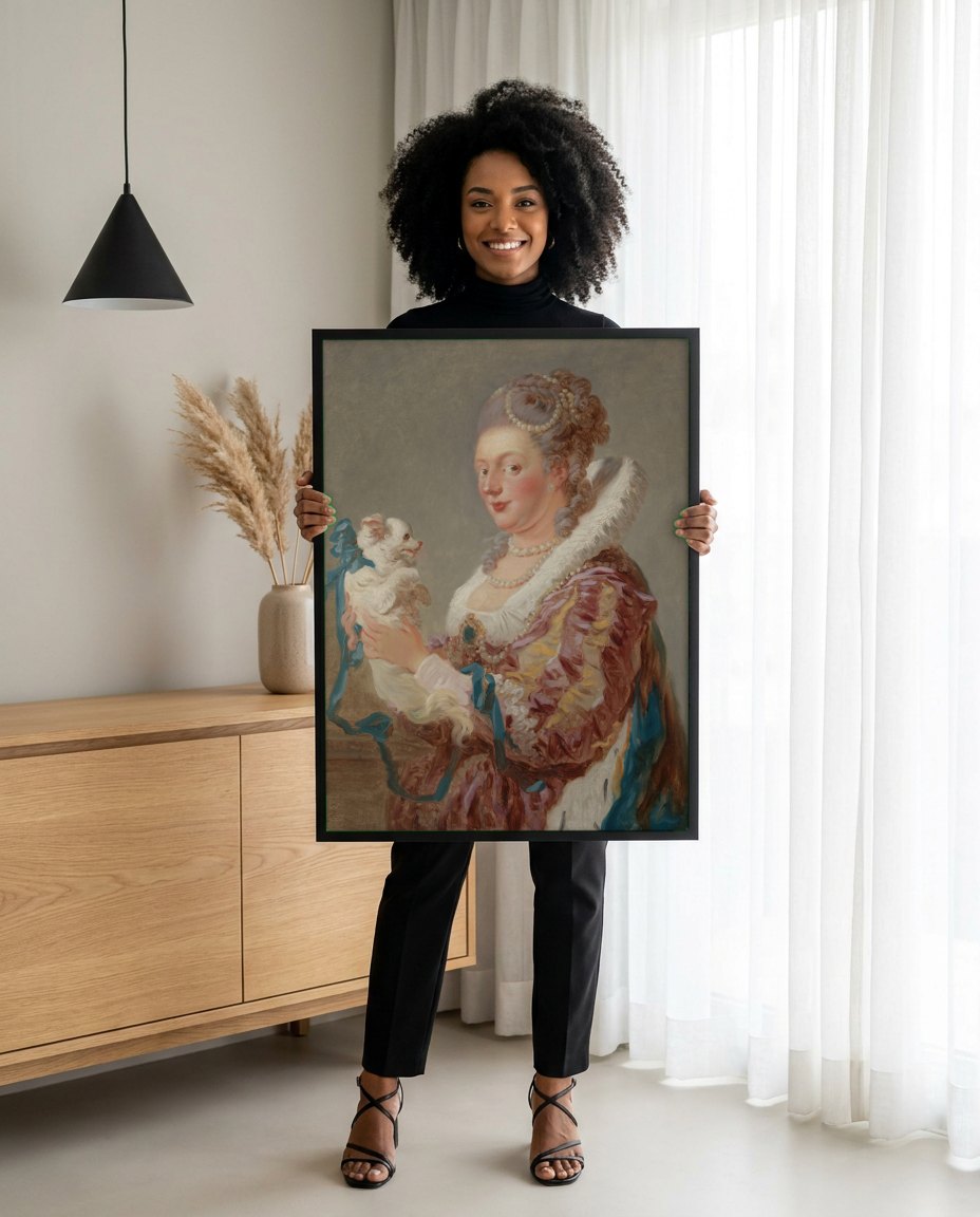 Quadro Decorativo A Dama e o Cao - Fragonard | modelo apresentando o quadro emoldurado