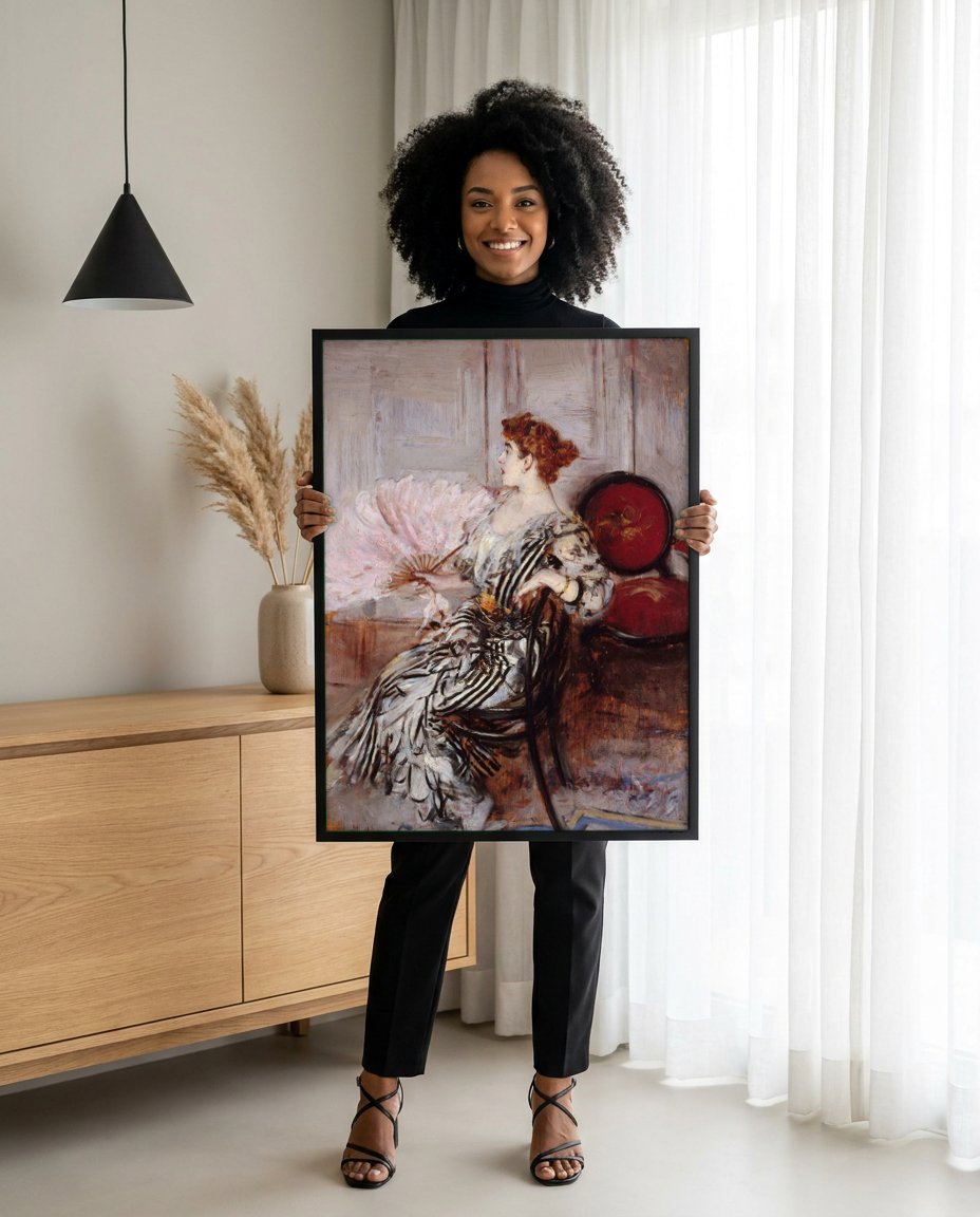 Quadro Decorativo A Dama do Leque Rosa - Giovanni Boldini com modelo em ambiente