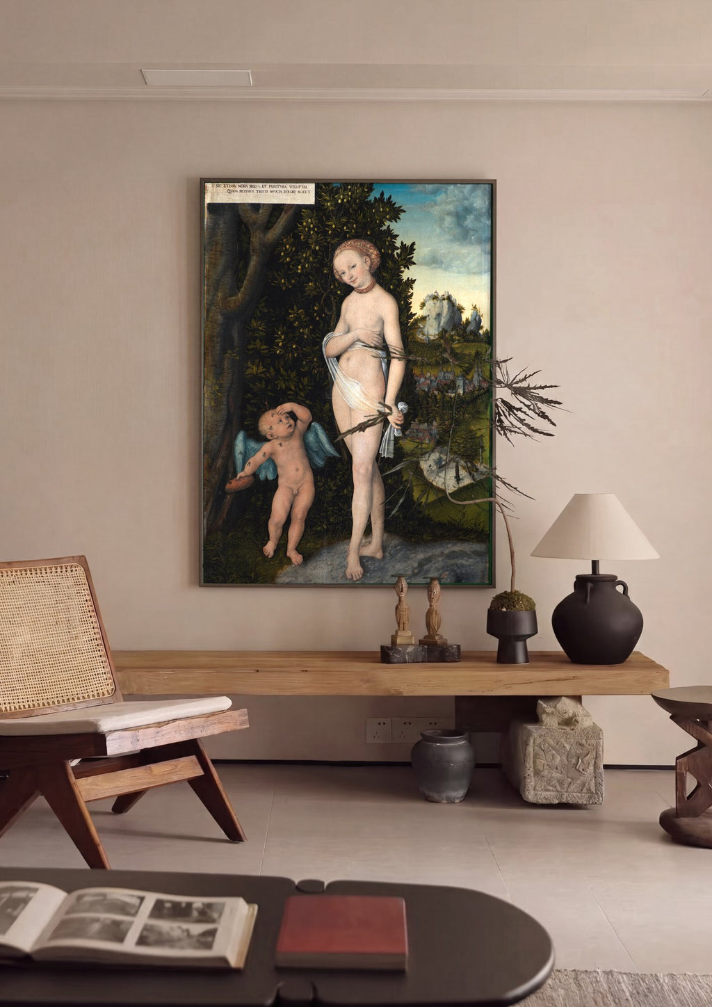 Quadro Decorativo Vênus e Cupido - Cranach, o Velho em ambiente decorado
