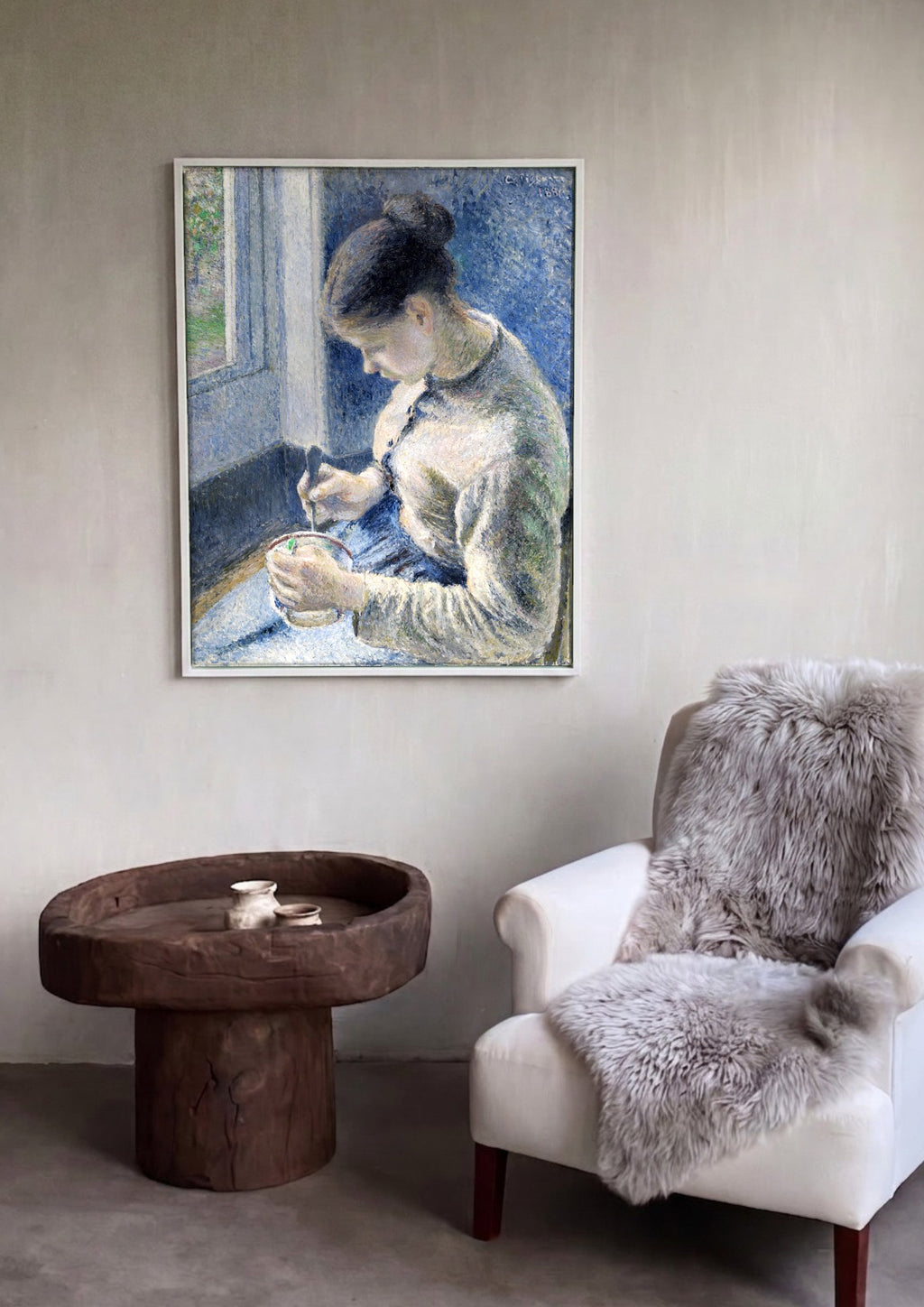 Quadro Decorativo Jovem Mulher Costurando - Pissarro em ambiente decorado