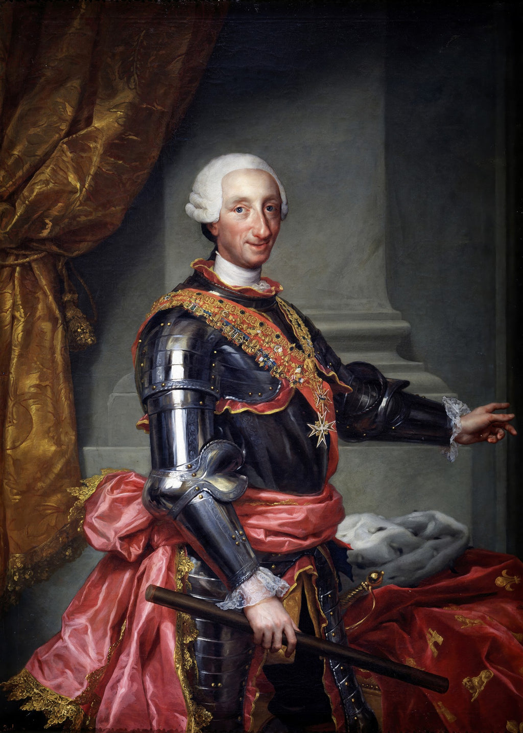 Retrato de Carlos III, pintura a óleo de Anton Raphael Mengs, mostrando um monarca em armadura com peruca branca e faixa vermelha, em pose de comando. Ao fundo, uma coluna e cortinas douradas.