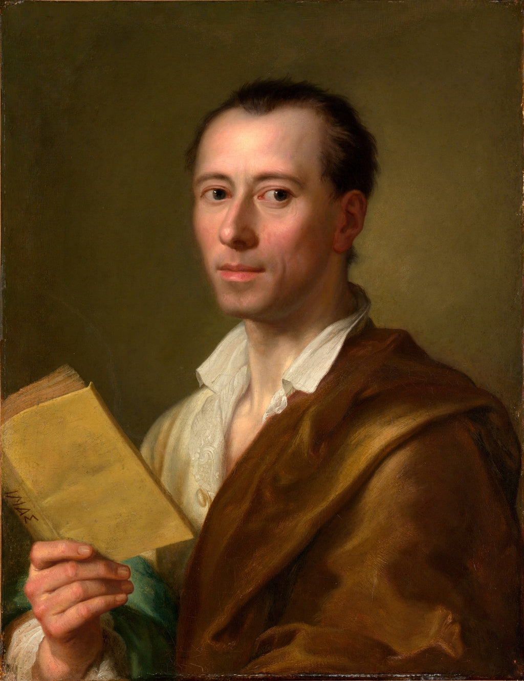 Quadro decorativo de um autorretrato de Anton Raphael Mengs, um homem de pele clara e cabelos escuros, com uma camisa branca e um manto marrom, segurando um livro. O fundo é verde escuro.