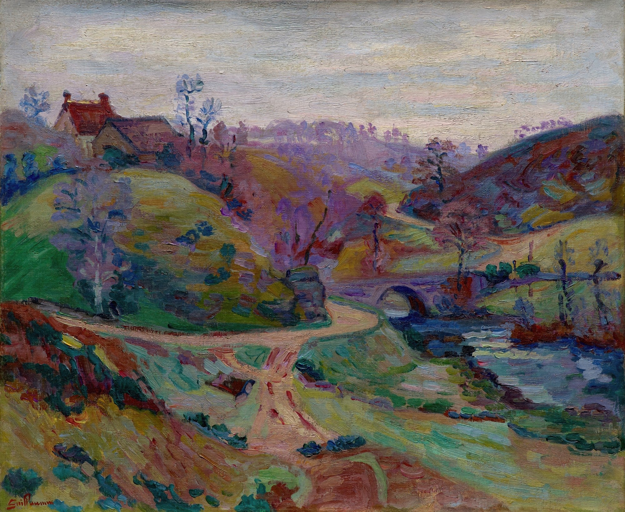 Pintura a óleo de Armand Guillaumin, 'Paysage d'Agay', mostrando uma paisagem montanhosa com uma casa no topo de uma colina, um rio com uma ponte de pedra e uma estrada sinuosa. As cores são vibrantes, com tons de verde, roxo, azul e laranja, características do Impressionismo.