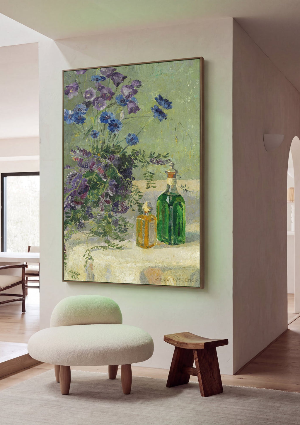 Quadro Decorativo Cesto de Flores e Garrafas - Gerda Wegener em ambiente decorado