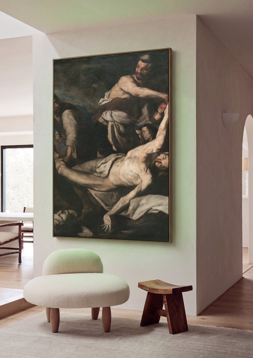 Quadro Decorativo O Martírio de São Bartolomeu - Jusepe de Ribera em ambiente decorado