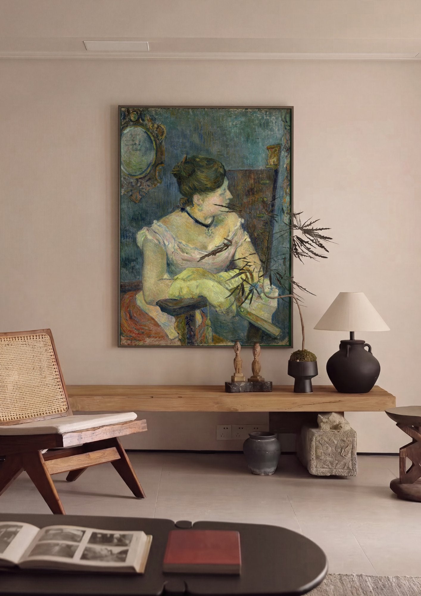 Quadro Decorativo Mulher com Leque - Paul Gauguin em ambiente decorado