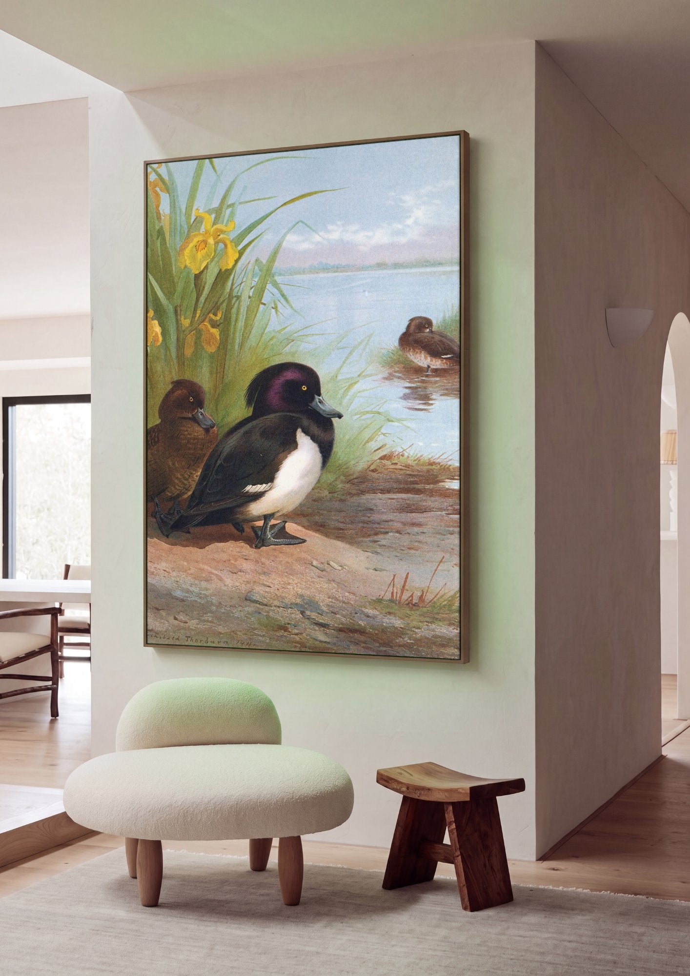 Quadro Decorativo Patos no Lago - Archibald Thorburn em ambiente decorado