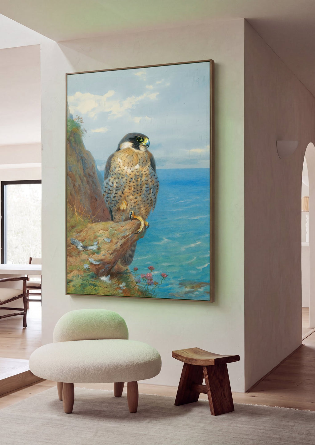 Quadro Decorativo Falcão-peregrino à Beira-mar - Thorburn em ambiente decorado
