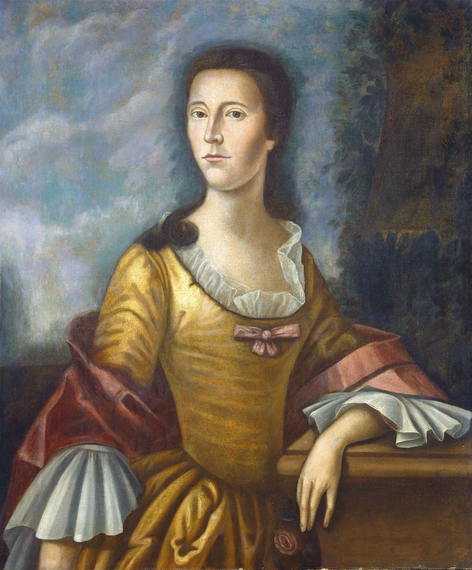 Retrato de uma senhora com vestido dourado e detalhes em rosa, com olhar direto, atribuído a Benjamin West.