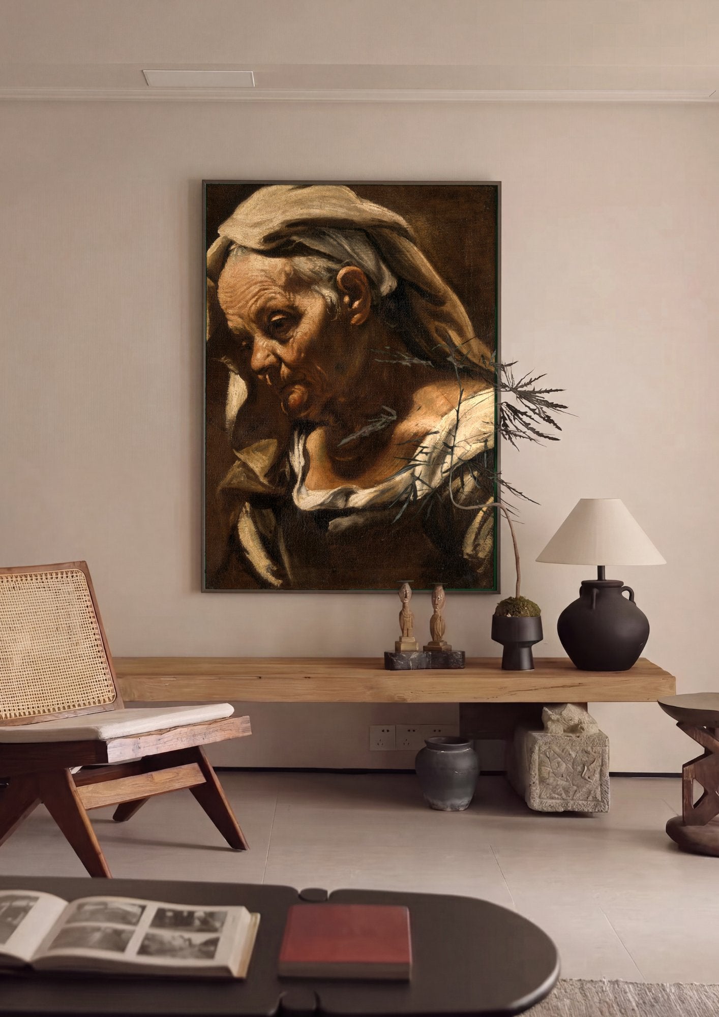 Quadro Decorativo 'Mulher Idosa' - Orazio Borgianni em ambiente decorado