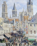 Pintura a óleo de Camille Pissarro representando uma rua movimentada de mercado em uma cidade europeia, com edifícios antigos e torres de igreja ao fundo sob um céu claro. A cena está cheia de pessoas e barracas de mercado.
