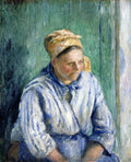 Quadro decorativo mostrando uma camponesa sentada, com um lenço na cabeça e blusa listrada azul e branca, em tons impressionistas de Pissarro, fundo verde.
