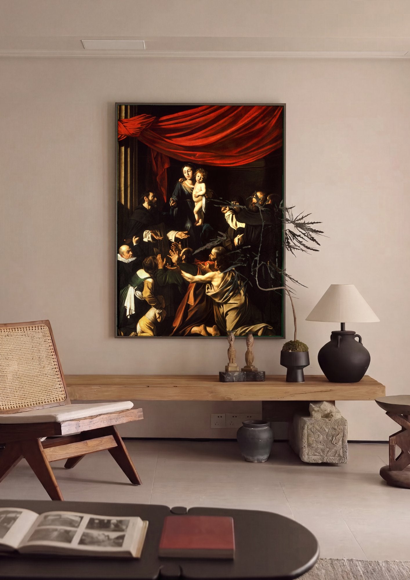 Quadro Decorativo Madonna do Rosário - Caravaggio em ambiente decorado