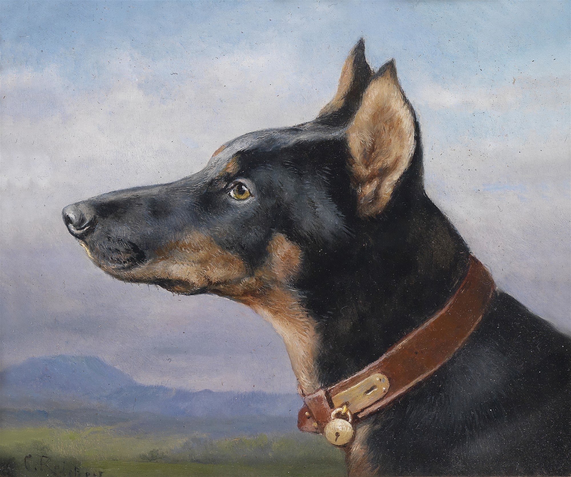 Quadro decorativo com retrato de um cão Doberman preto e marrom, de perfil, com coleira de couro. O cão tem um olhar atento e está contra um fundo de paisagem com montanhas distantes e céu nublado.