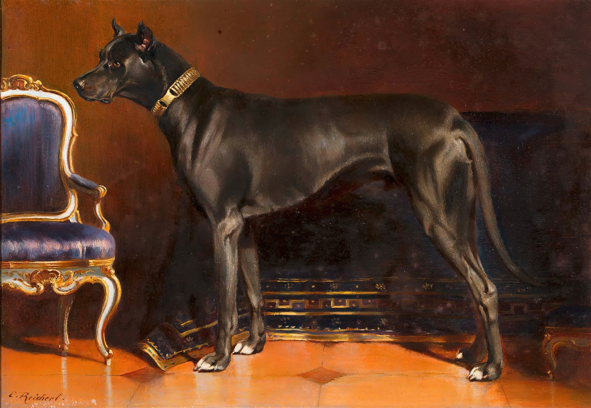 Quadro decorativo de um Dogue Alemão preto, em pose elegante, com coleira dourada, ao lado de uma cadeira clássica roxa e dourada, em um ambiente escuro com piso claro, assinado por C. Reichert.