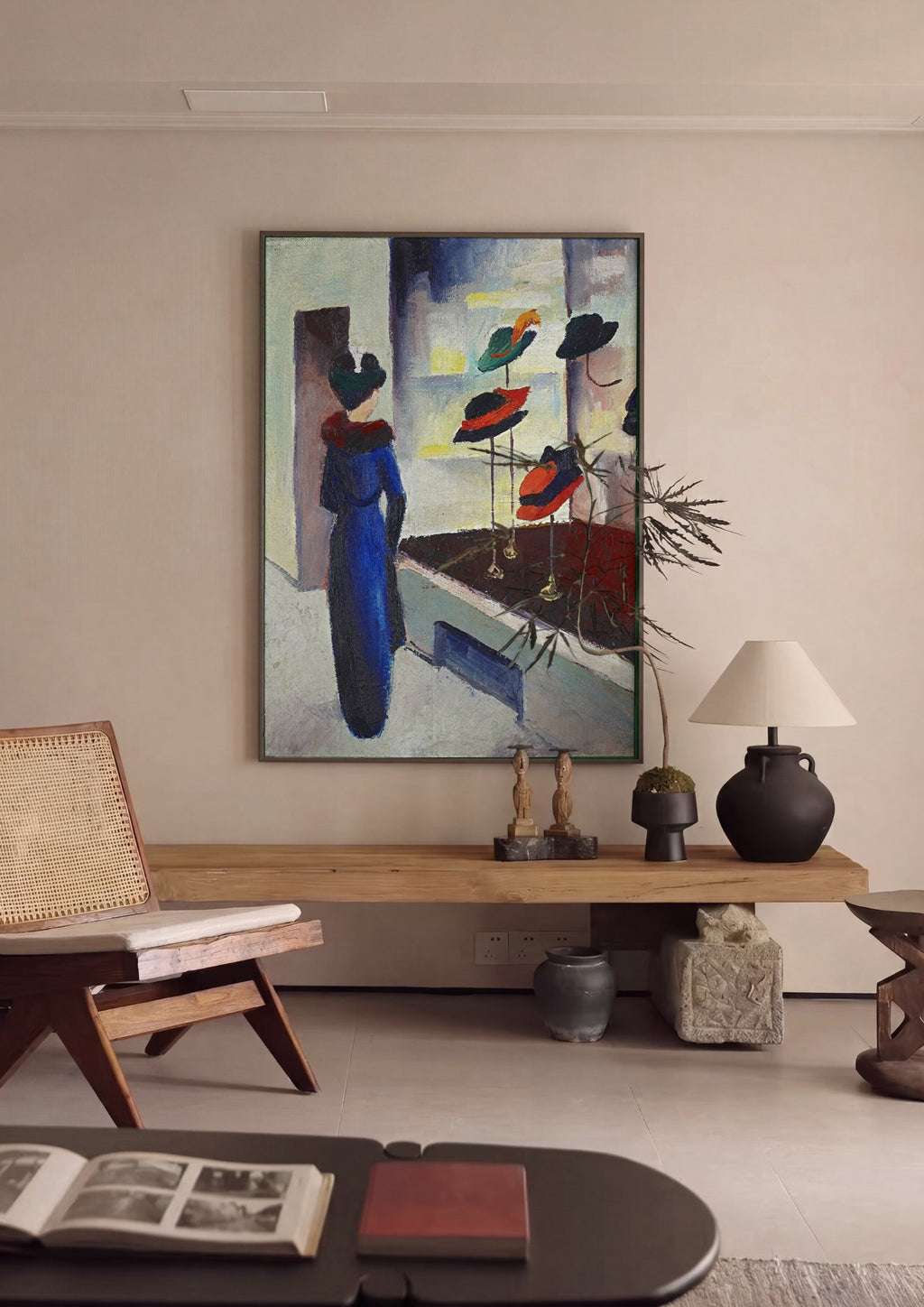 Quadro Decorativo A Mulher na Loja de Chapeus - August Macke em ambiente decorado