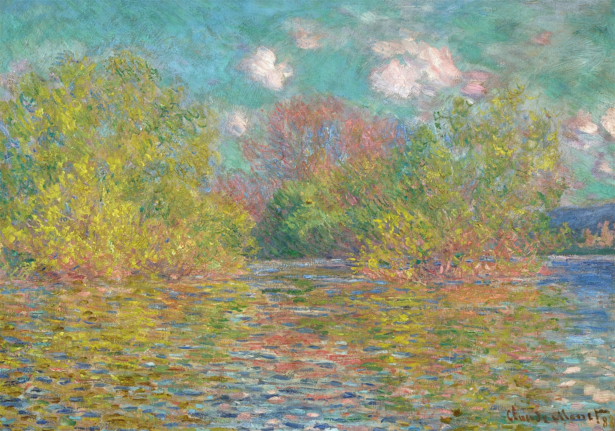 Quadro decorativo de uma paisagem fluvial com árvores em tons de verde, amarelo e vermelho, refletidas na água em pinceladas impressionistas. Céu azul claro com nuvens brancas.