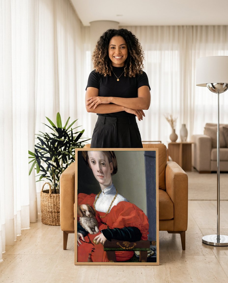 Quadro Decorativo 'Retrato de uma Dama com um Cãozinho' - Bronzino com modelo em ambiente