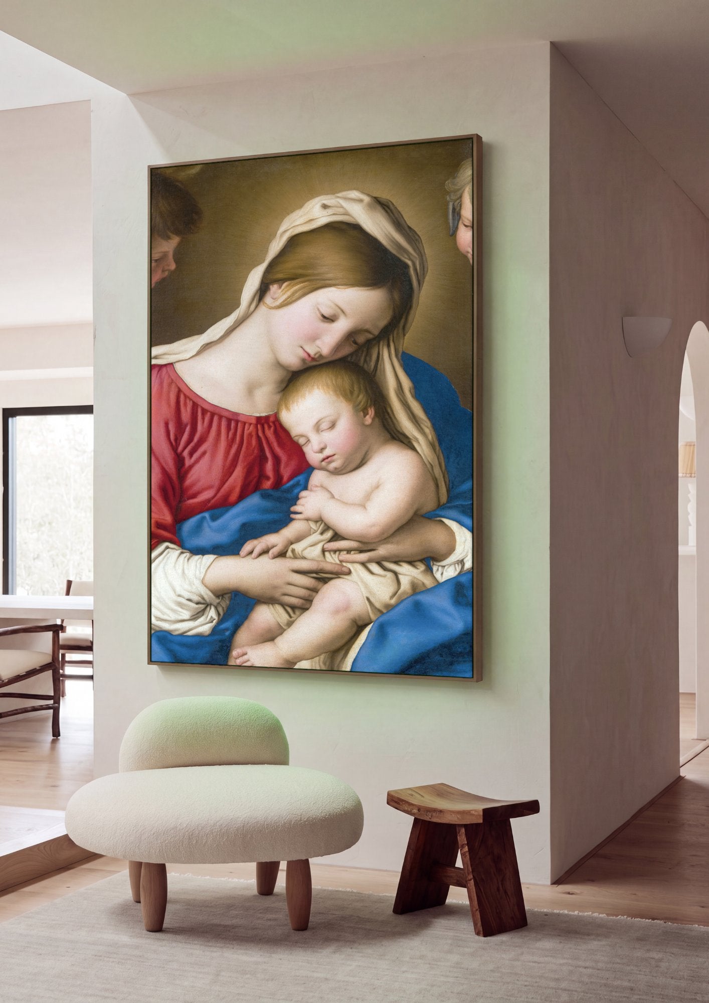 Quadro Decorativo A Virgem e o Menino com Anjos - Sassoferrato em ambiente decorado