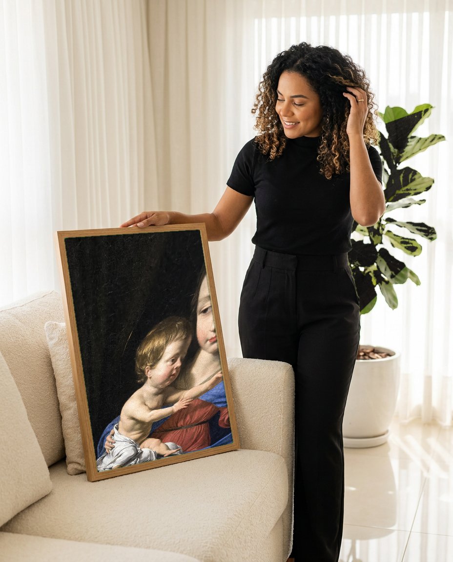 Quadro Decorativo A Virgem e o Menino com Uvas - Philippe de Champaigne com modelo em ambiente