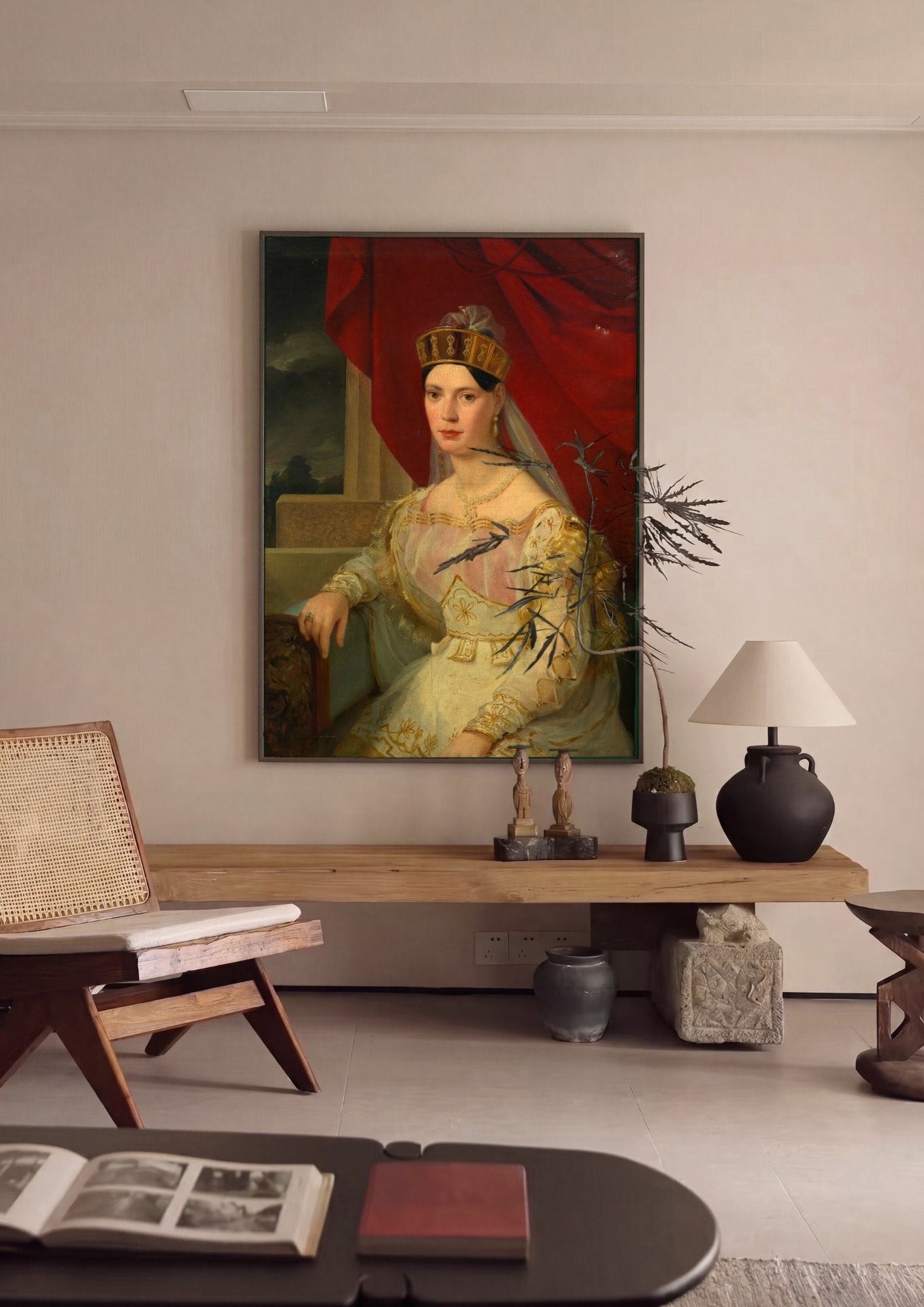Quadro Decorativo Retrato de Mulher com Touca Dourada - Amerling em ambiente decorado