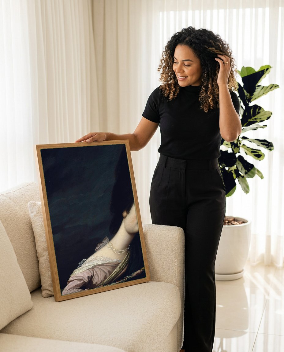 Quadro Decorativo Retrato de Mulher com Grinalda - B. West com modelo em ambiente
