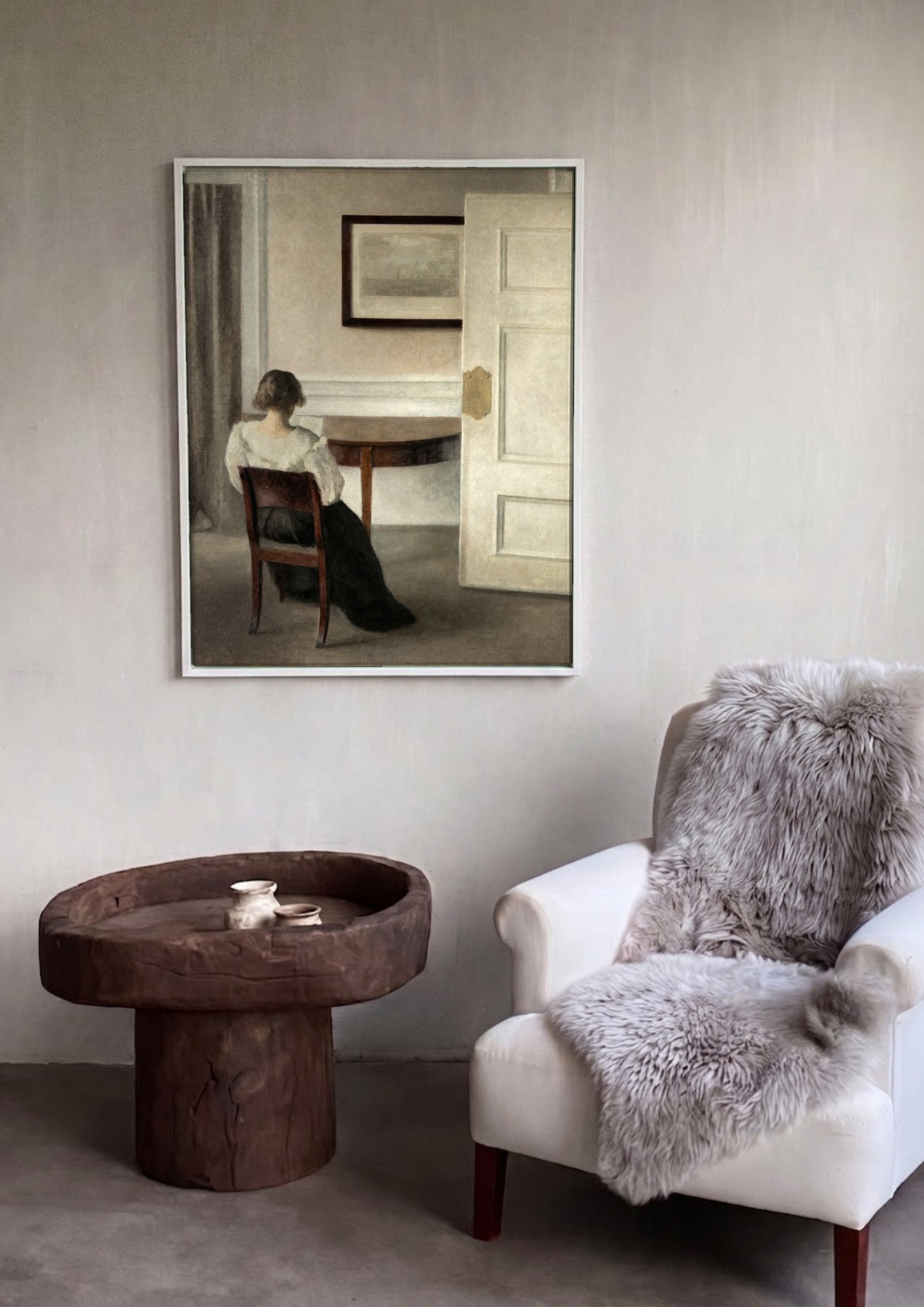 Quadro Decorativo Interior com Mulher de Costas - Vilhelm Hammershøi em ambiente decorado