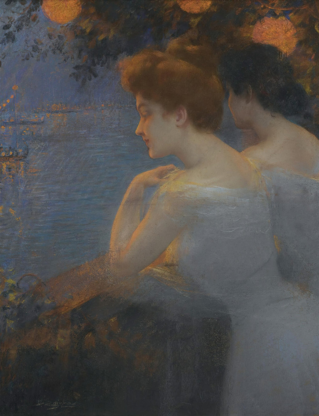 Duas mulheres em perfil e de costas observam um rio iluminado à noite, em tons de azul e laranja, obra de Delphin Enjolras.