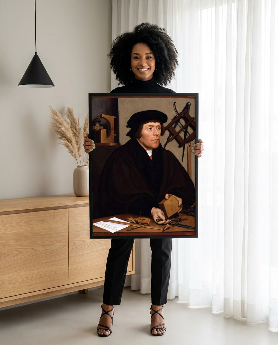 Quadro Decorativo O Astrônomo - Hans Holbein | modelo apresentando o quadro emoldurado