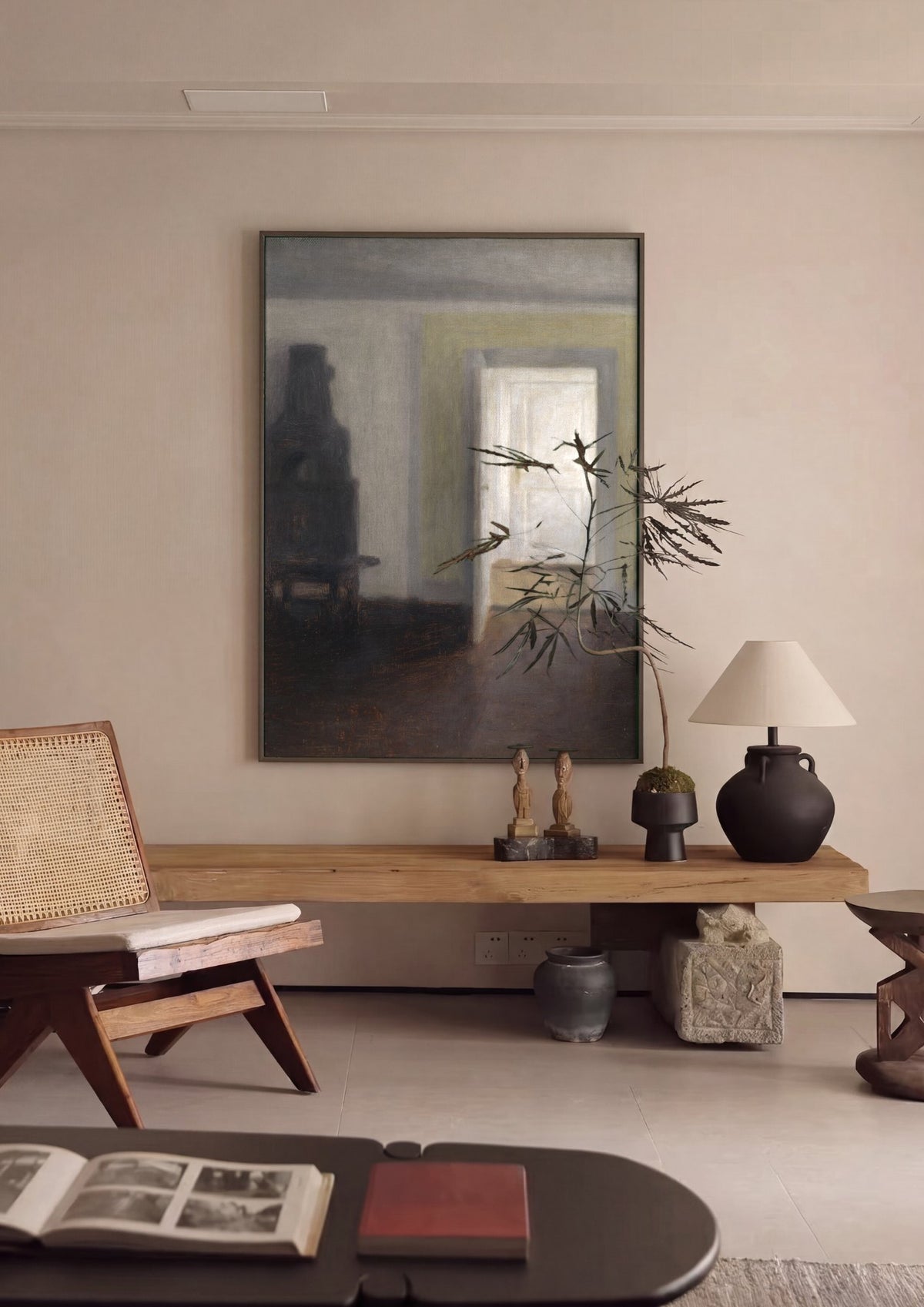 Quadro Decorativo Interior com Porta Aberta - Vilhelm Hammershøi | quadro emoldurado na parede