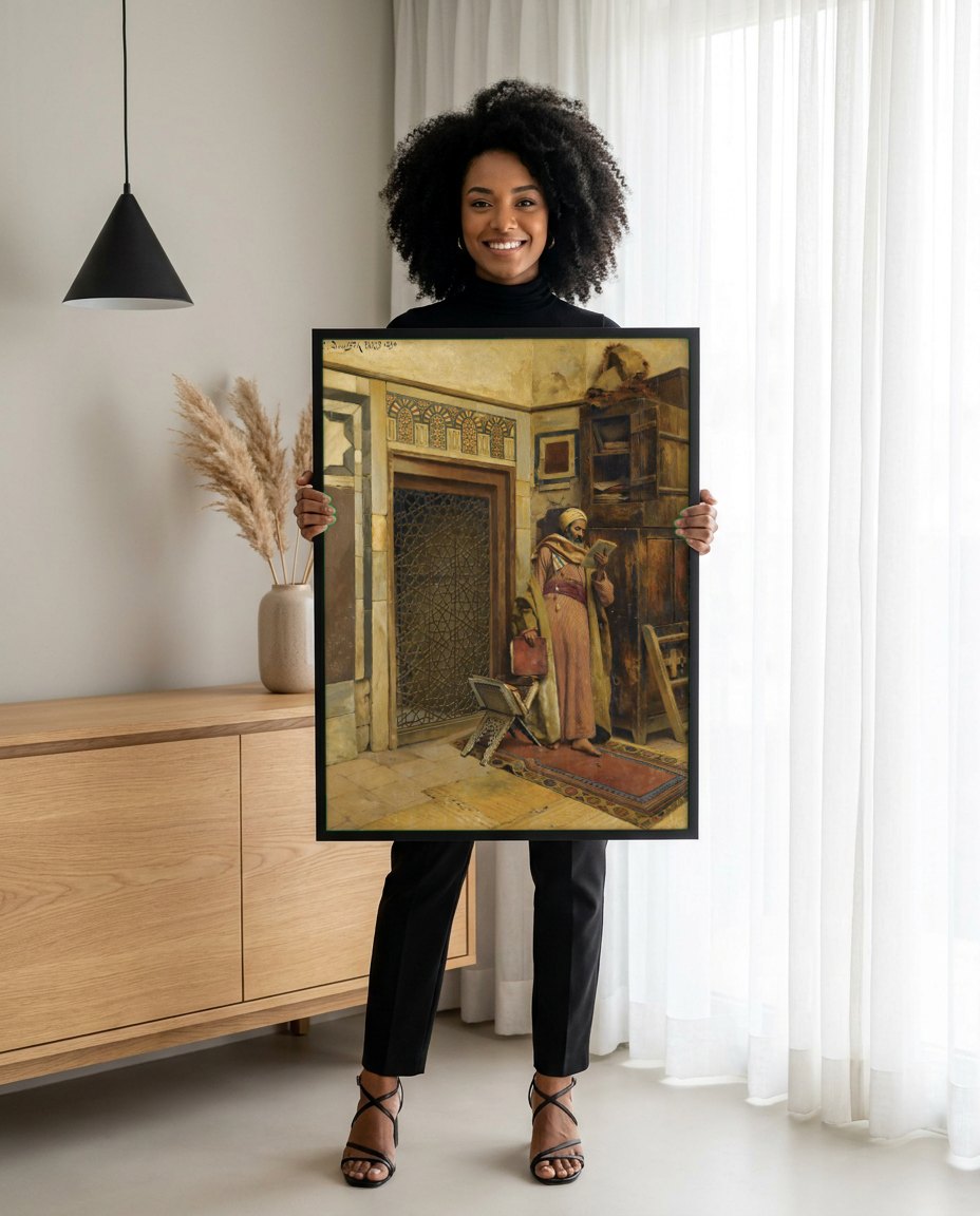 Quadro Decorativo O Estudioso - Ludwing Deutsch | modelo apresentando o quadro emoldurado