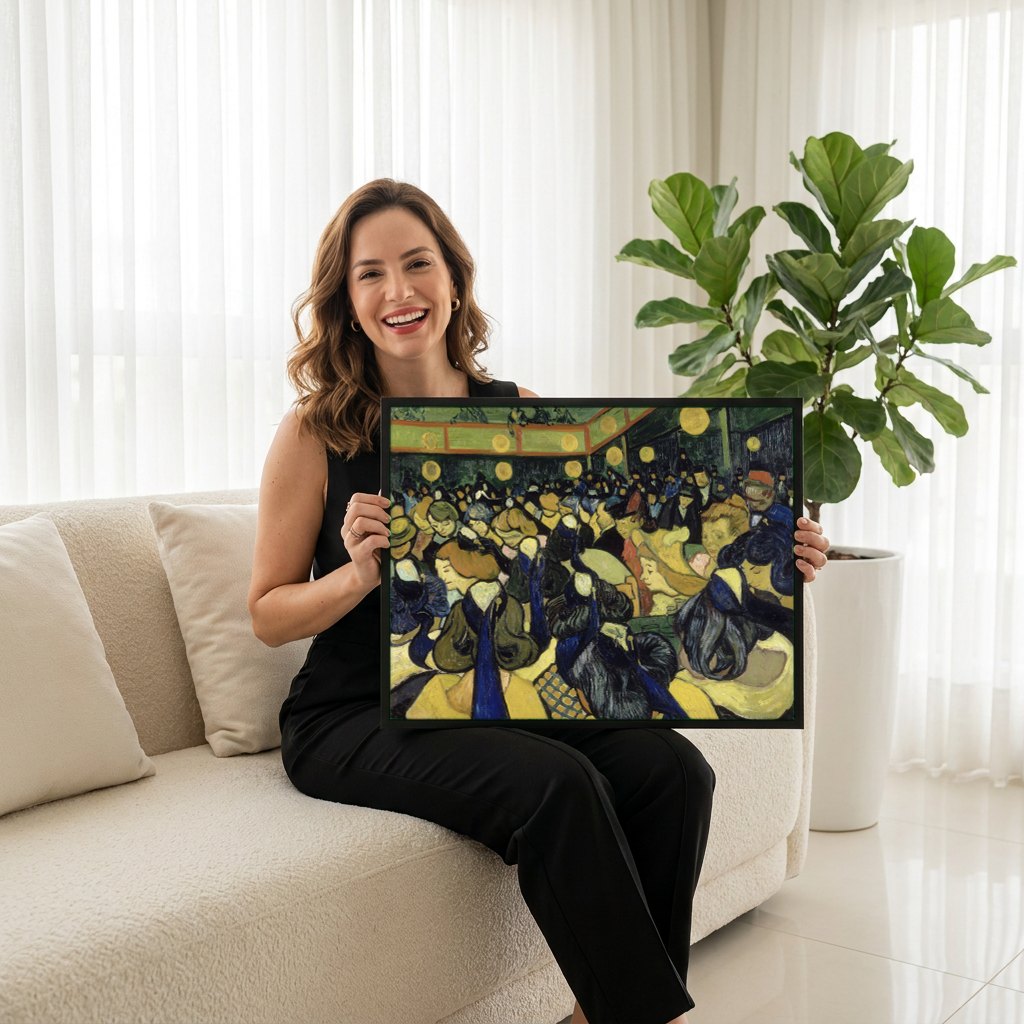 Quadro Decorativo O Teatro de la Gaieté - Van Gogh | modelo apresentando o quadro emoldurado