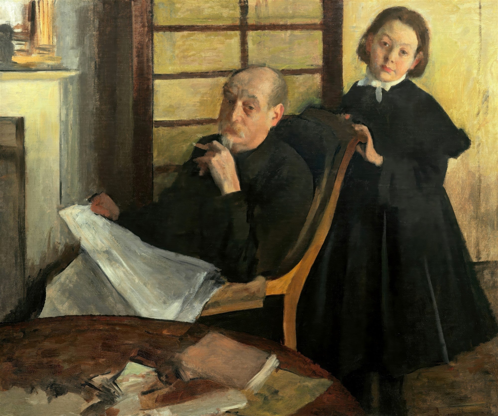 Quadro decorativo de Edgar Degas, retratando seu pai, Achille De Gas, sentado lendo um jornal e uma criança, Estelle Musson Balfour, de pé ao lado da cadeira, ambos em um ambiente interno com luz suave.