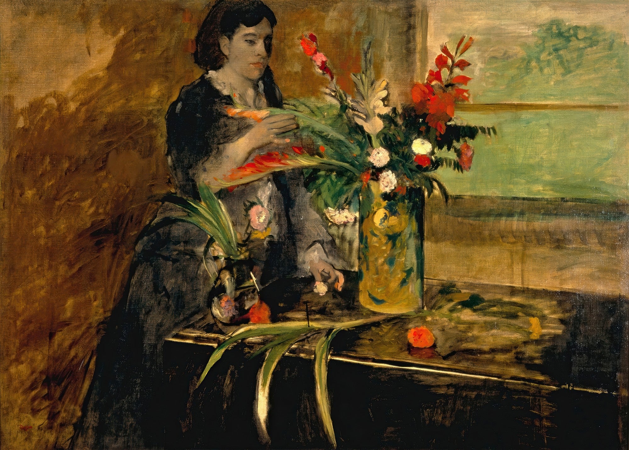Quadro a óleo de Edgar Degas, A Mulher com os Crisântemos, mostrando uma mulher pensativa ao lado de um vaso grande de flores, com tons terrosos e vibrantes