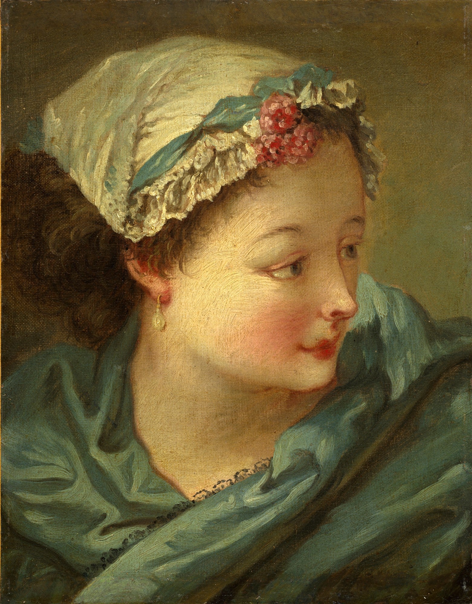 Retrato de uma jovem mulher com touca branca e detalhes florais, vestindo uma peça de roupa azul-esverdeada, em perfil, atribuída a François Boucher.