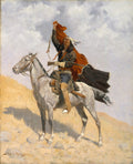 Pintura a óleo de Frederic Remington mostrando um guerreiro nativo americano a cavalo, em uma colina árida, com um manto vermelho vibrante ao vento, segurando uma carabina e uma peça de tecido vermelho ao alto, sob um céu nublado.