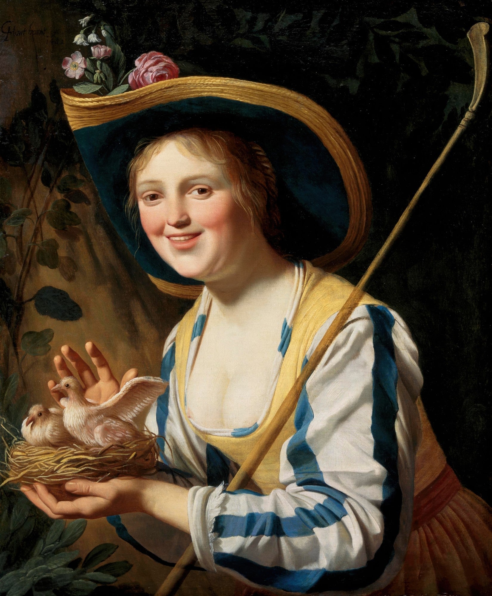 Retrato de uma jovem sorridente, com chapéu de palha e flores, segurando um ninho com dois filhotes de pássaro. A obra é de Gerard van Honthorst e representa uma pastora feliz em um ambiente campestre.