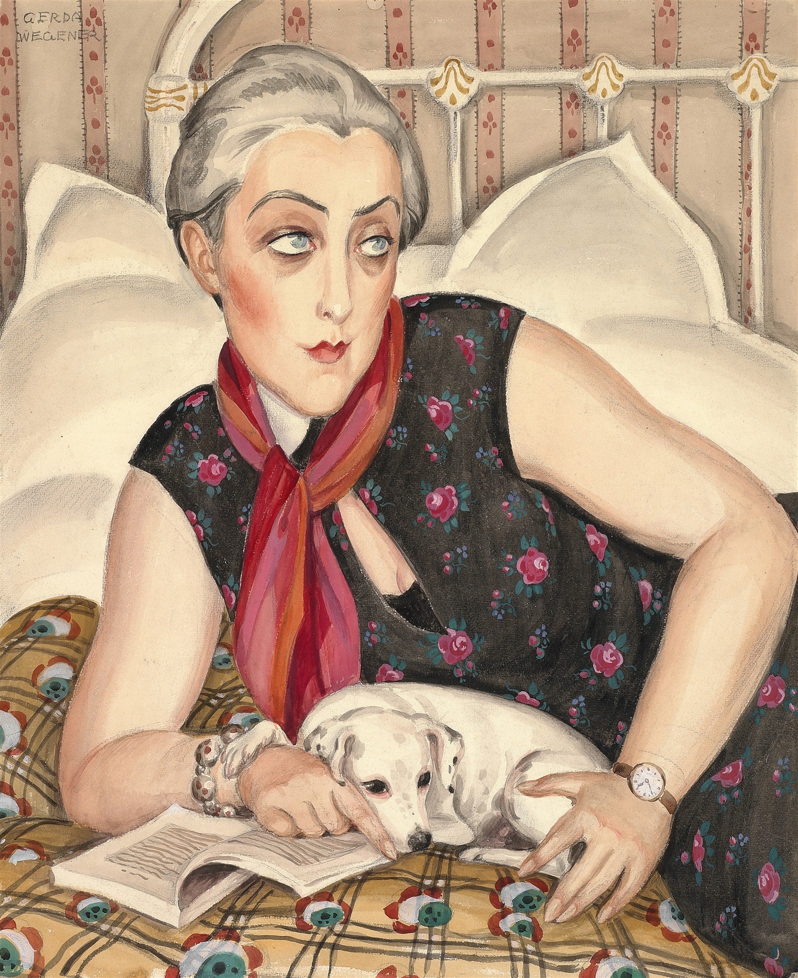 Retrato em aquarela de Gerda Wegener, 'A Senhora com o Cão', mostrando uma mulher elegante de cabelos grisalhos e lenço vermelho, deitada na cama com um livro e um pequeno cão branco.