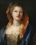 Retrato de uma jovem mulher com cabelo castanho avermelhado, vestindo um corpete dourado ornamentado, uma blusa branca, e envolta em um tecido laranja vibrante e um manto azul escuro. Há uma flor escura no cabelo. O fundo é escuro.