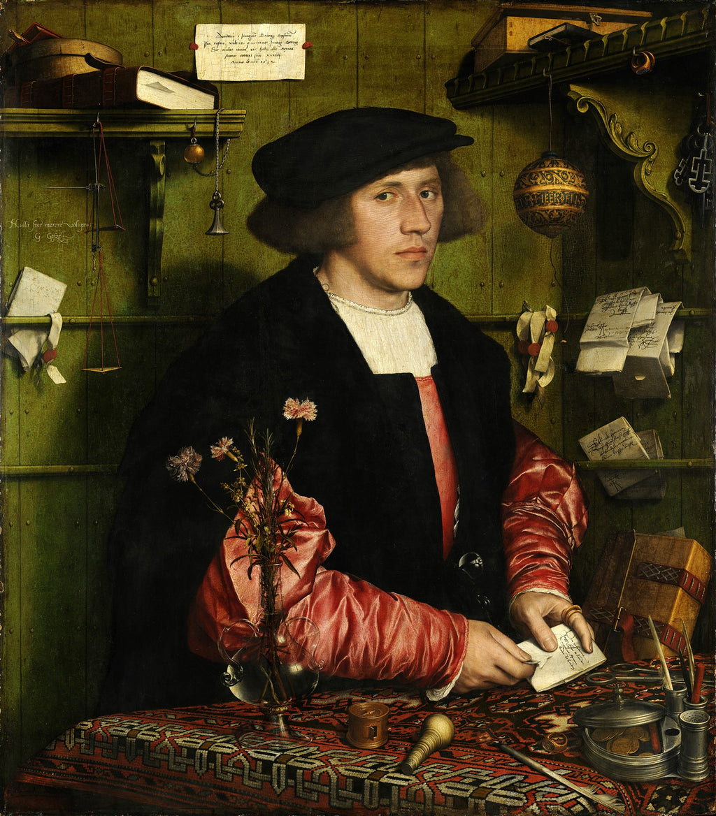 Retrato de Georg Gisze, mercador, sentado em sua mesa de trabalho, com objetos simbólicos e documentos, pintado por Hans Holbein, o Jovem. O mercador veste roupas escuras e camisa branca, com mangas de seda vermelha. O fundo é verde escuro.