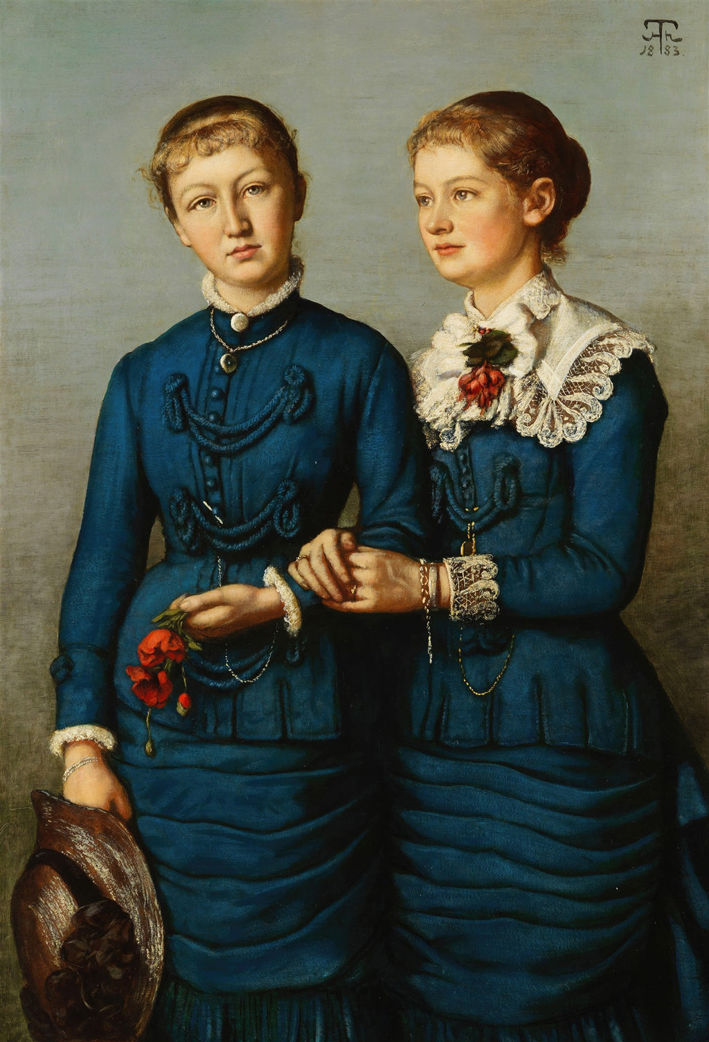 Retrato de duas jovens mulheres com vestidos azuis e rendas brancas, segurando as mãos e flores vermelhas, obra de Hans Thoma.
