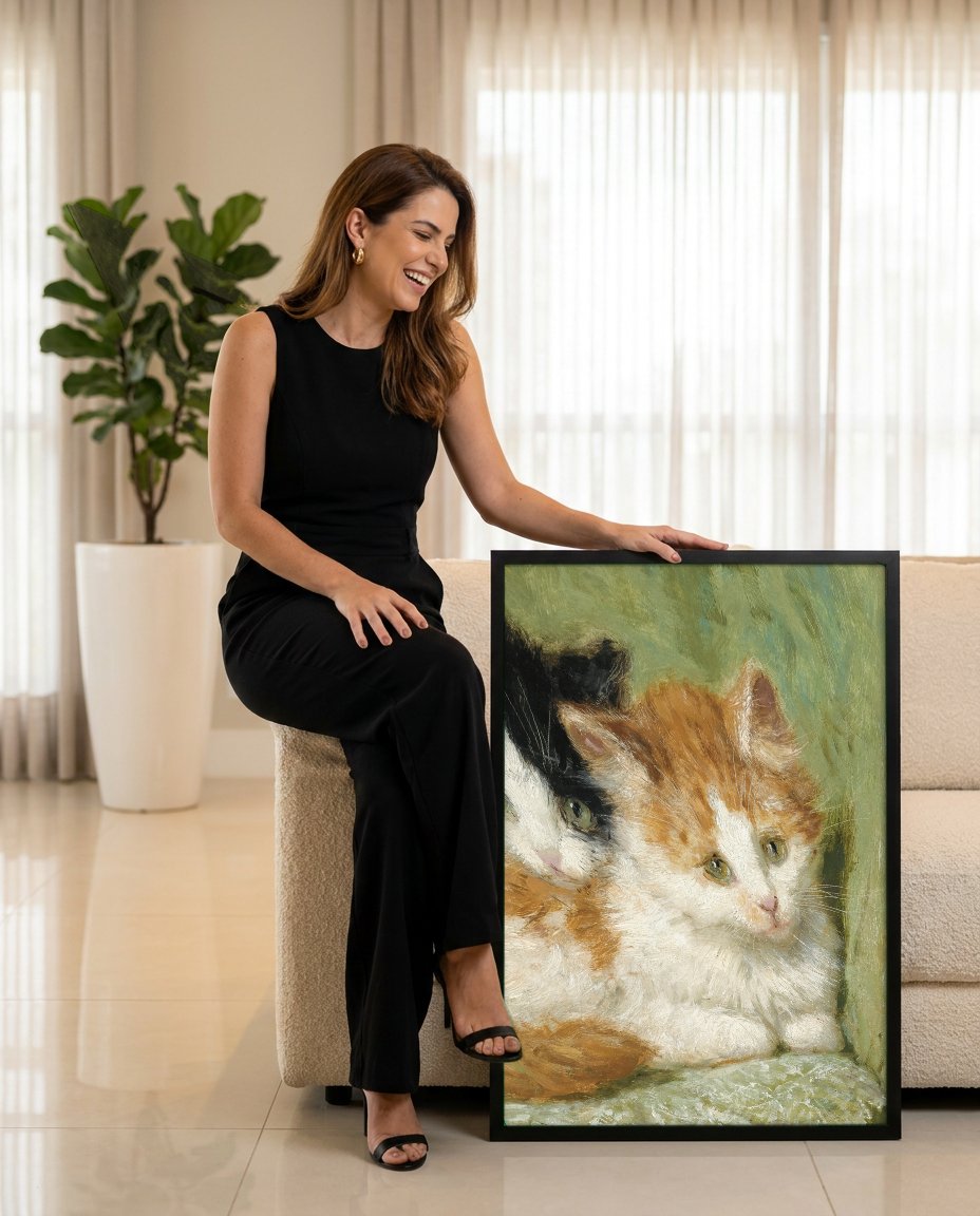 Quadro Decorativo Dois Gatinhos Fofos - Henriëtte Ronner-Knip com modelo em ambiente