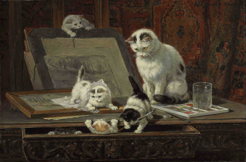 Pintura a óleo de Henriëtte Ronner-Knip mostrando uma gata mãe e seus filhotes brincando em um ateliê de arte. Gatinhos curiosos interagem com materiais de pintura e um quadro em um ambiente aconchegante.