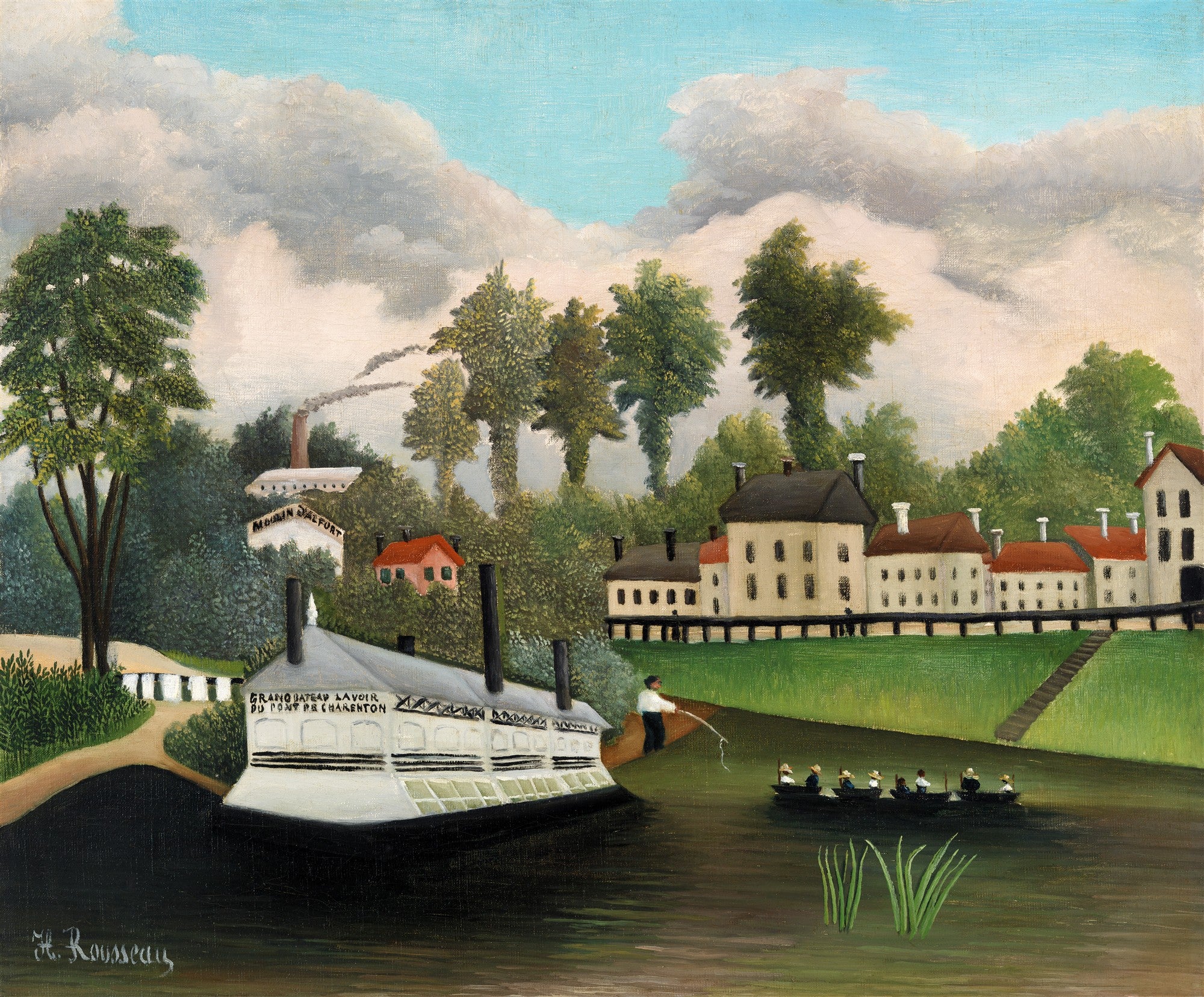 Quadro decorativo com paisagem fluvial de Henri Rousseau, mostrando uma lavanderia flutuante, casas e botes no rio, com fumaça de fábrica ao fundo, estilo naif.