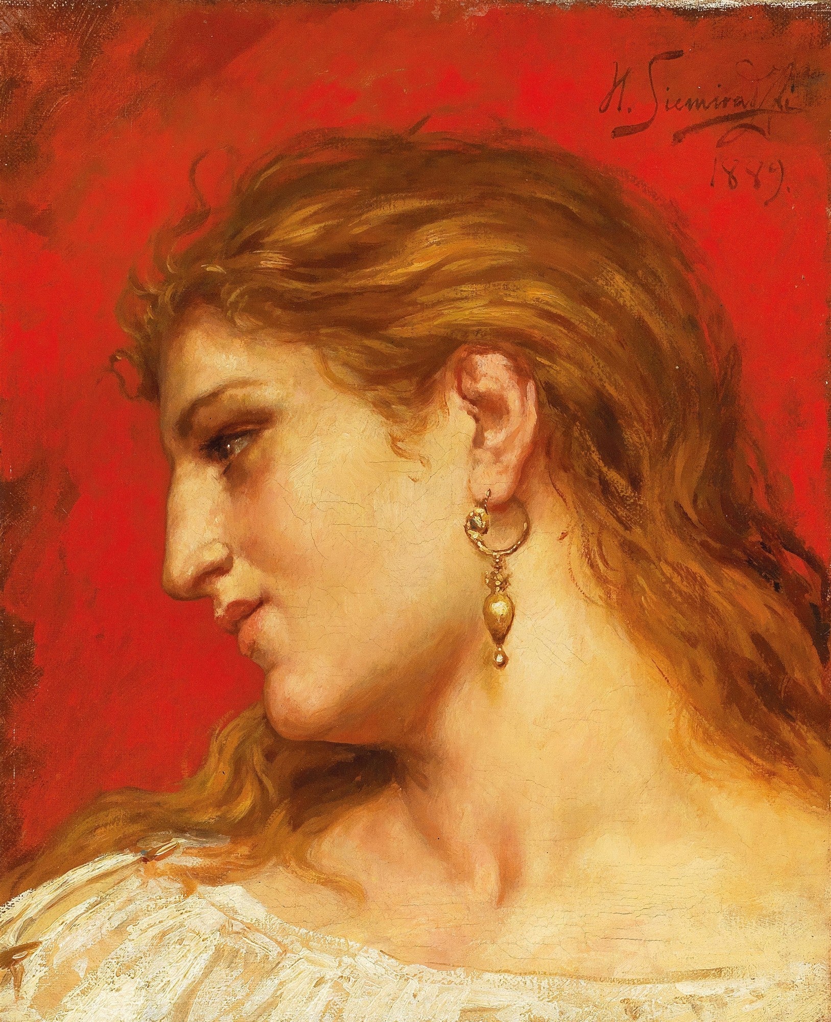 Retrato de perfil de uma mulher jovem com cabelos ruivos ondulados e uma pele clara. Ela usa um brinco dourado ornamentado e uma blusa branca. O fundo é vermelho vibrante. A assinatura do artista 'H. Siemiradzki' e o ano '1889' estão visíveis no canto superior direito.