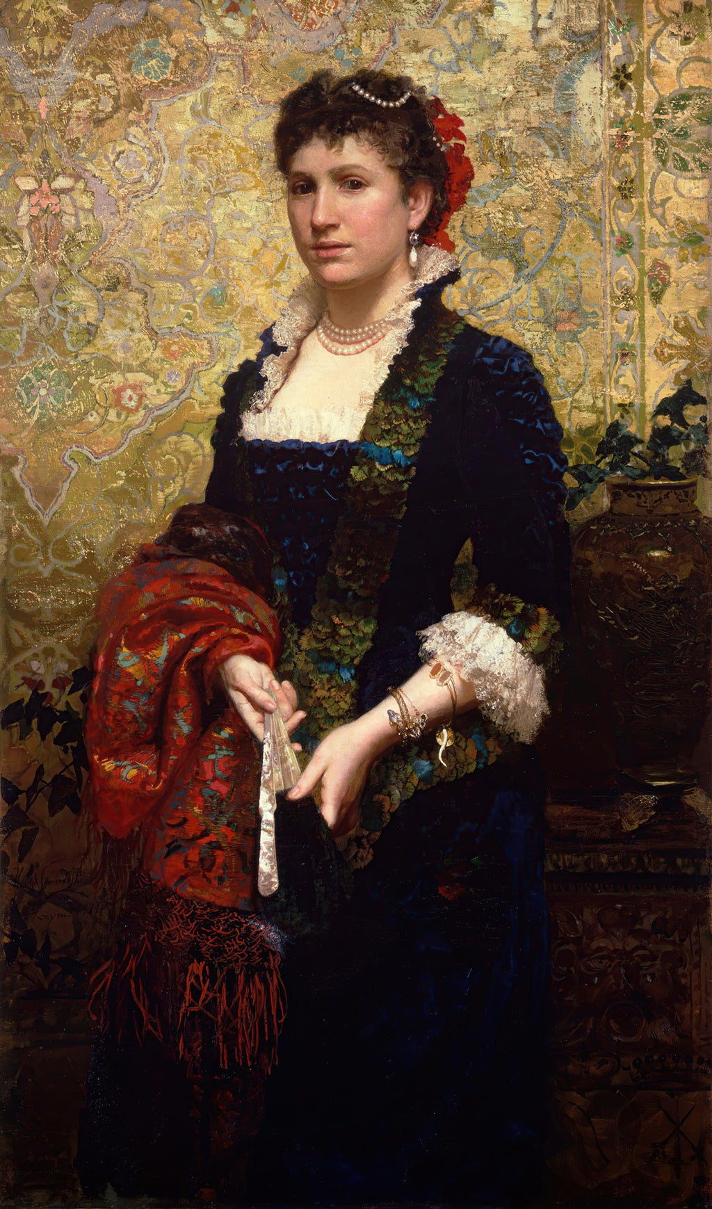 Retrato de uma jovem mulher com vestido azul e verde, xale vermelho, joias de pérolas, em frente a um fundo dourado ornamentado. Obra de Henryk Siemiradzki.