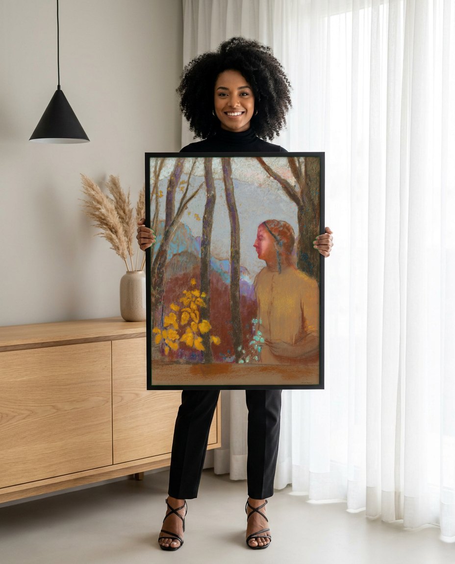 Quadro Decorativo A Mulher no Bosque - Odilon Redon | modelo apresentando o quadro emoldurado