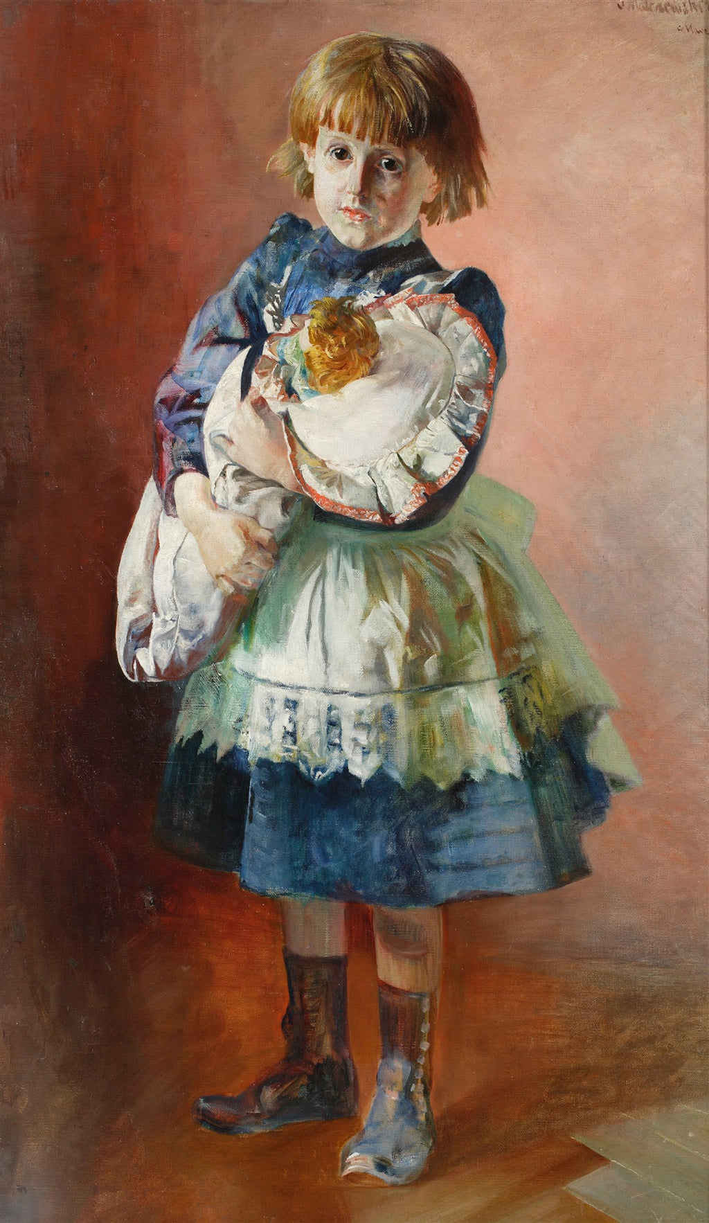 Quadro decorativo com pintura a óleo de Jacek Malczewski, "A Menina com a Boneca", retratando uma menina com cabelo ruivo e vestido azul, segurando uma boneca, em um fundo avermelhado.