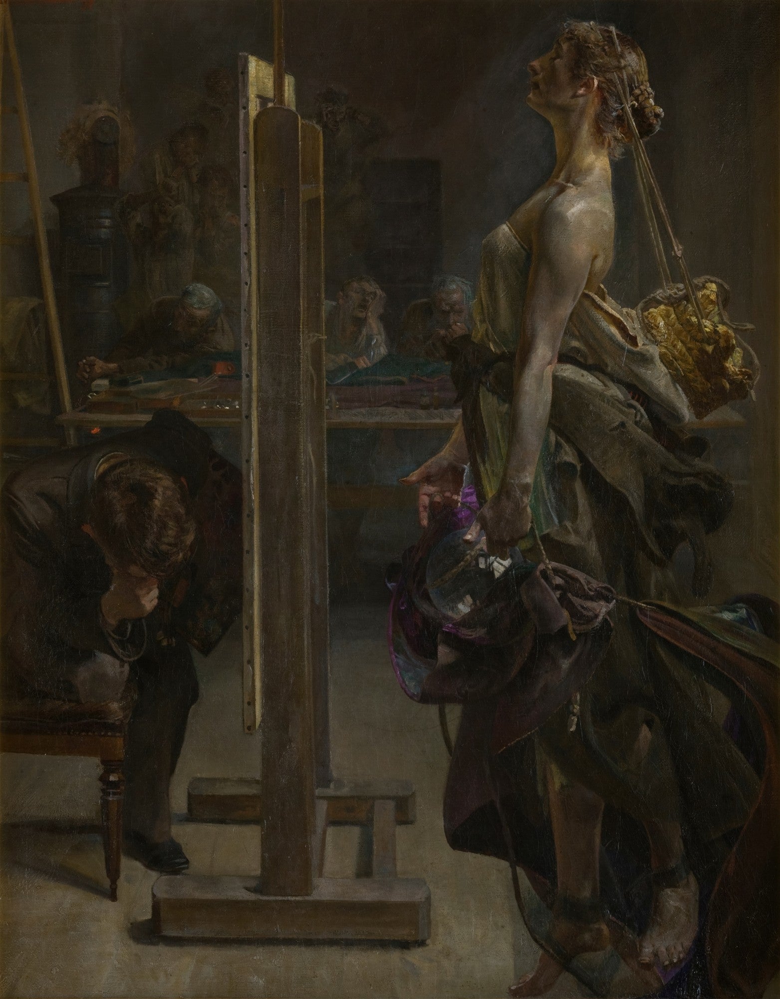 Quadro 'A Arte e a Música (Musa)' de Jacek Malczewski, exibindo uma figura feminina etérea inspirando um artista em um atelier escuro.